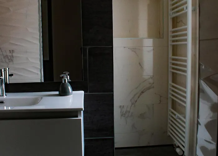 Henriette Couette-café Incourt